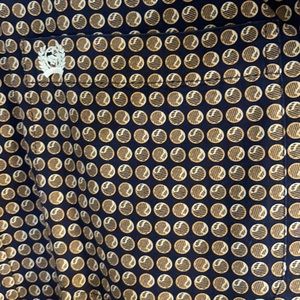 Like new Cinch shirt. SIZE M. Never washed at home always taken to cleaners.